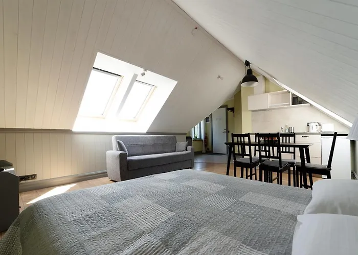 Verona - Apartment Paide